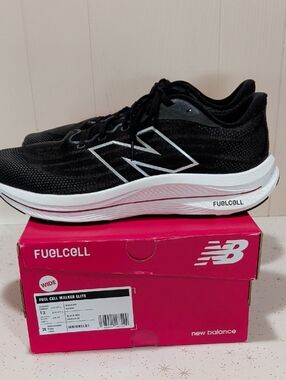 New Balance Fuel Cell Walker Elite Black/White 13 2E